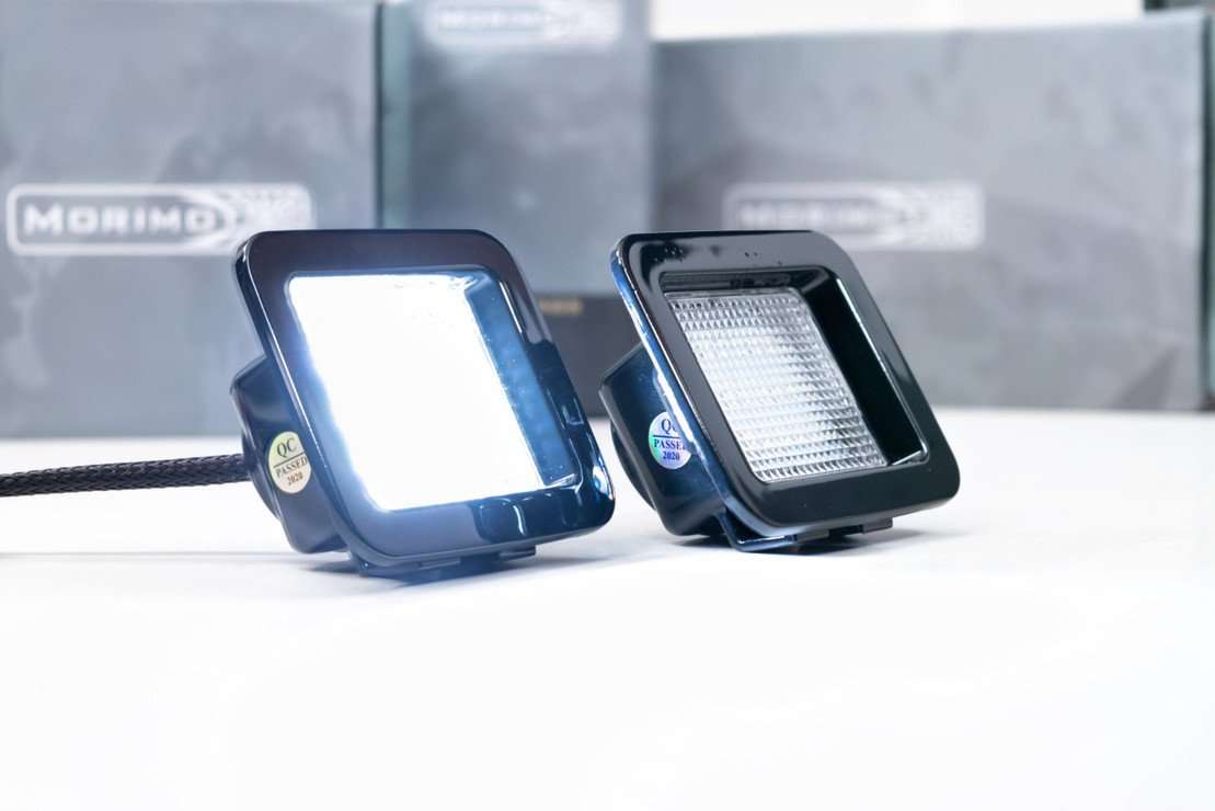 Ford (F150 / Superduty) License Plate Lights: Morimoto Xb Led 3 XB LED LICENSE PLATE LIGHTS: FORD (ALL MODELS)