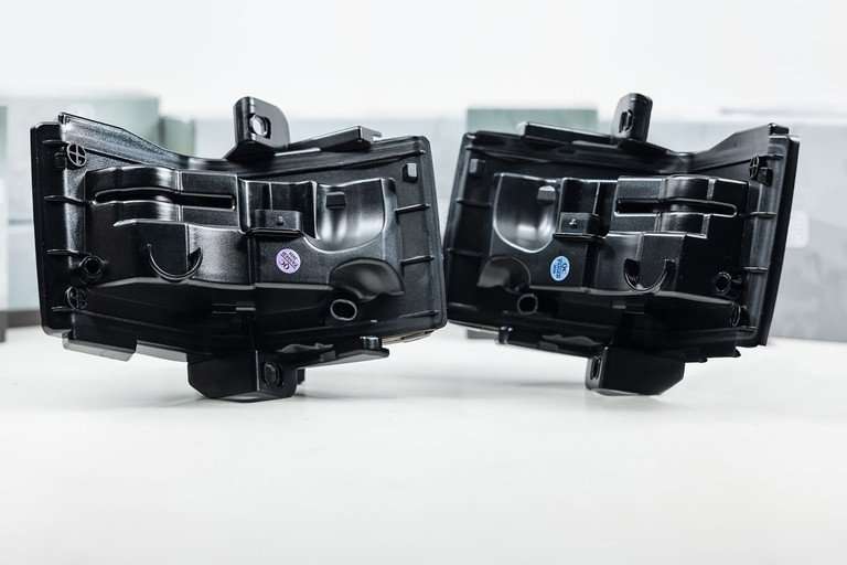 Alternative view of 17-26 Super Duty XB LED Mirror Lights