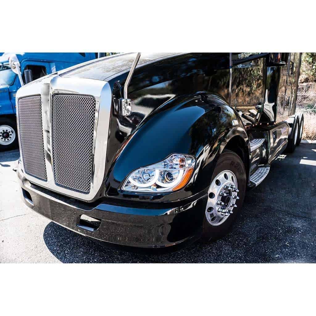 Kenworth T680 Chrome Projector Headlights W/ Led Position Light (2013–2021) 3 Projection Headlight with LED Position Light (13-21) Kenworth T680-Chrome