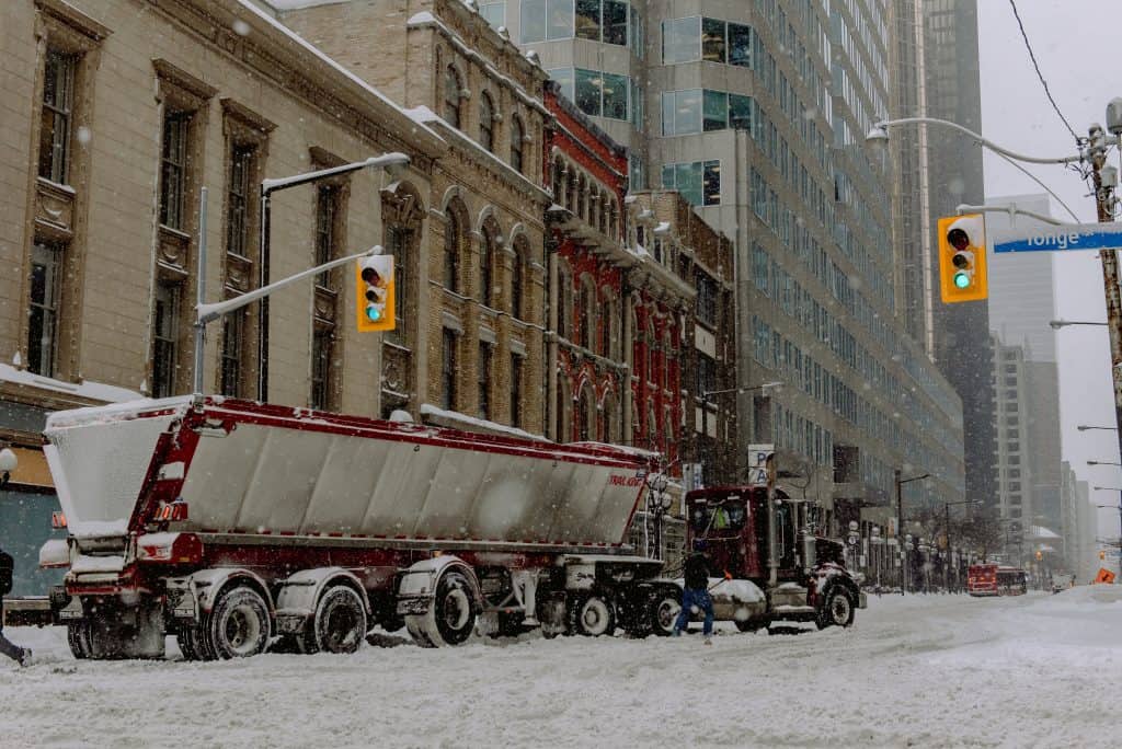 Enhancing Safety On The Road: Upgrading Lighting In Commercial Heavy Trucks 1 pexels harrison haines 10885731