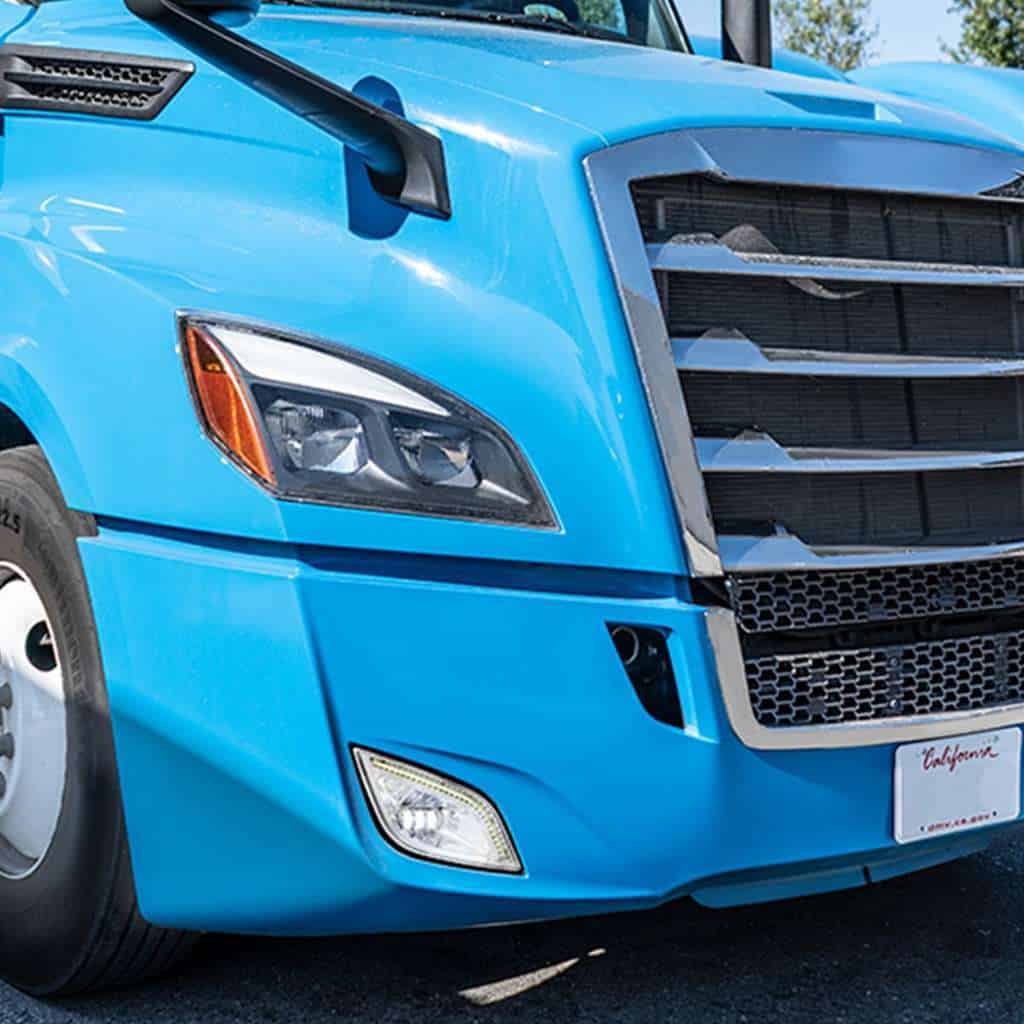 2018-2023 Cascadia Chrome 34 Led Fog Light 6 2018-2023 Cascadia Chrome 34 LED Fog Light