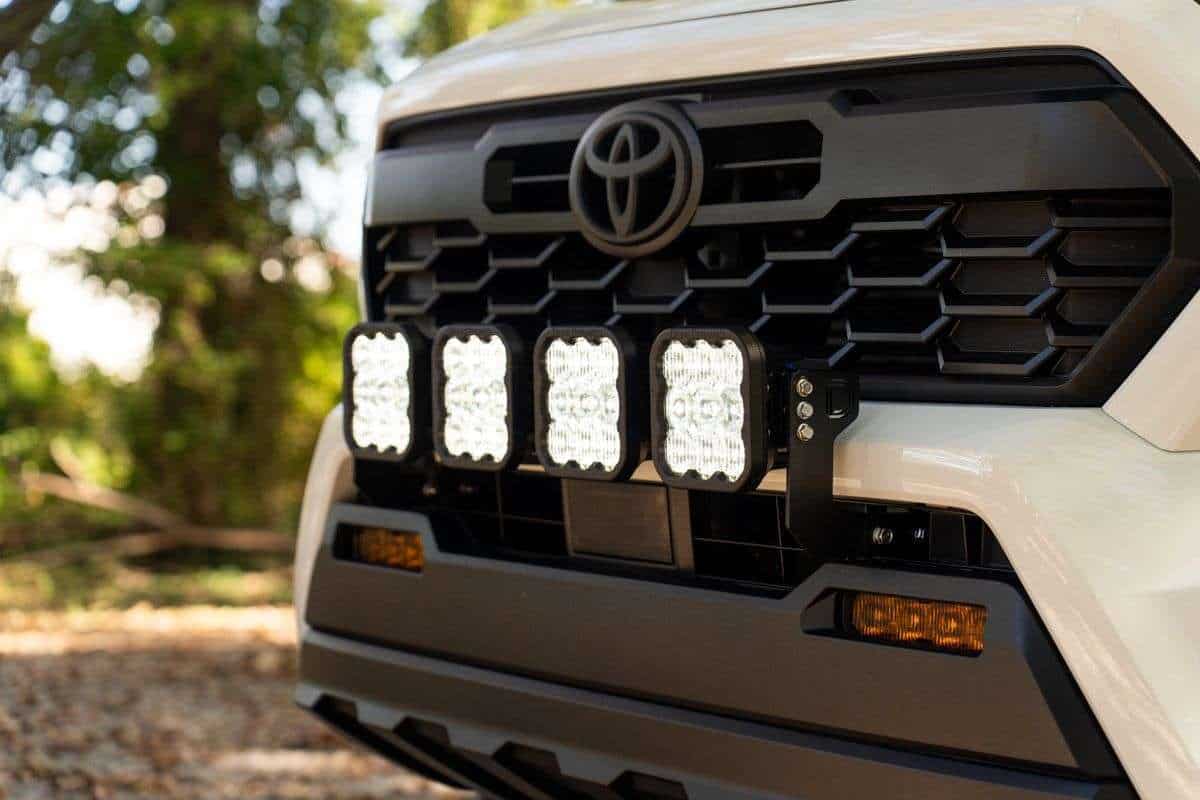Toyota Tacoma 2024-2025 | Ss5 Grille Crosslink Lightbar Kit 4 Toyota Tacoma 2024-2025 | SS5 Grille CrossLink Lightbar Kit