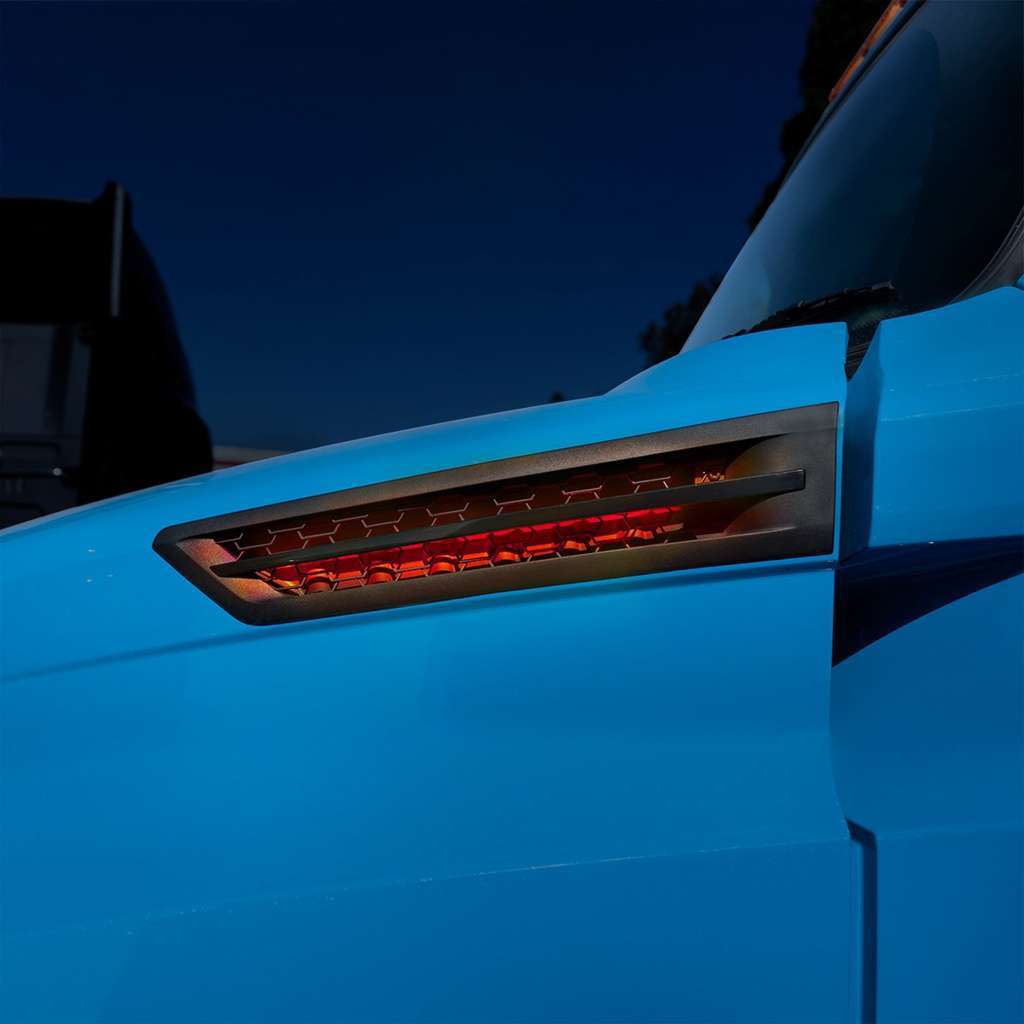 Hood Air Intake Grille With Red Led For 2018-2024 Freightliner Cascadia 126 5 Hood Air Intake Grille With LED For 2018-2024 Freightliner Cascadia 126