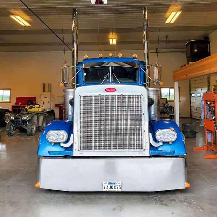 Peterbilt 359 5.75&Quot; Retrobright Led Sealed Beam Headlights 14 Peterbilt 359 LED Headlight Kit – Holley RetroBright 5.75″ Round