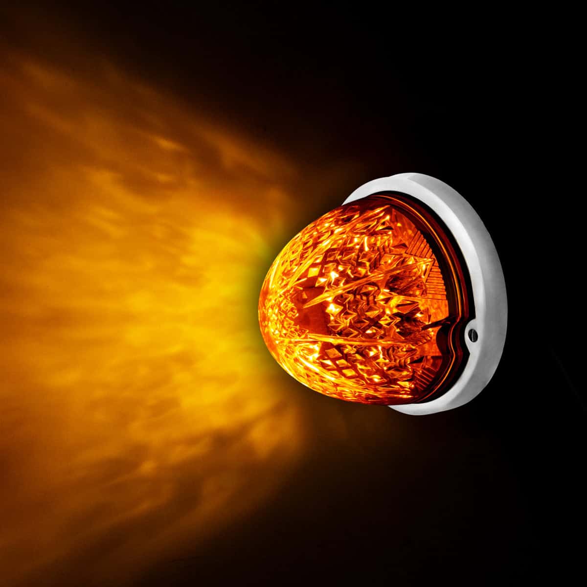 Crystal-Comet 9 Led Dual Function Watermelon Light – Amber 9 Crystal-Comet 9 LED Dual Function Watermelon Light – Amber
