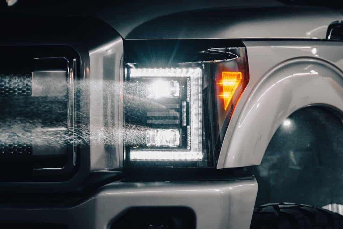 Morimoto Ford Super Duty (11-16) Xb Hybrid Led Headlights 5 Morimoto Ford Super Duty (11-16) XB Hybrid LED Headlights