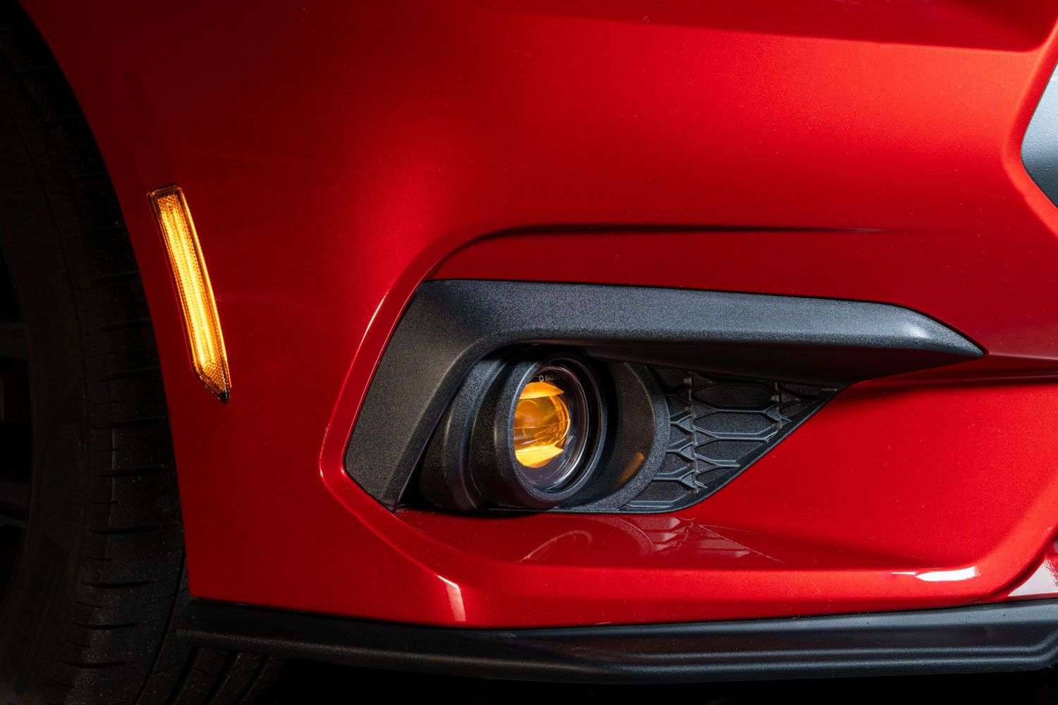 Diode Dynamics Elite Series Add-On Fog Lamp Kit For 2024-2025 Ford Mustang 7 FElite Series Add-On Fog Lamp Kit for 2024-2025 Ford Mustang