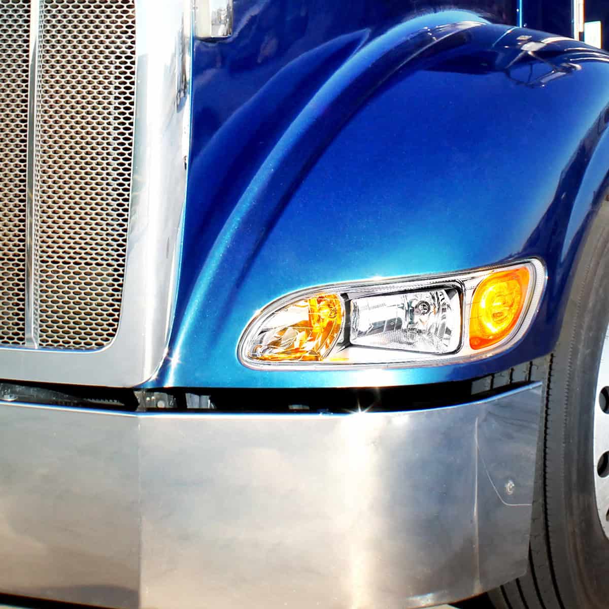 Headlight For 2008+ Peterbilt 382/384/386/387 - Competition Series 5 Headlight For 2008+ Peterbilt 382/384/386/387 - Competition Series