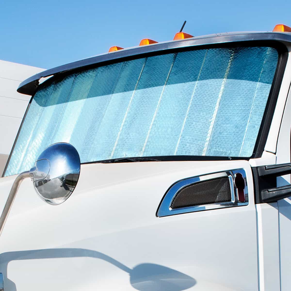 Windshield Sunshade For 2013-2019 Kenworth T680 3 Windshield Sunshade For 2013-2019 Kenworth T680