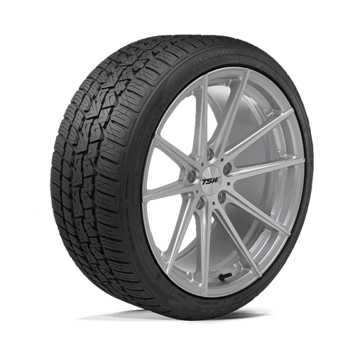 Nitto Motivo 365 Tire — 225/45R17 All-Season