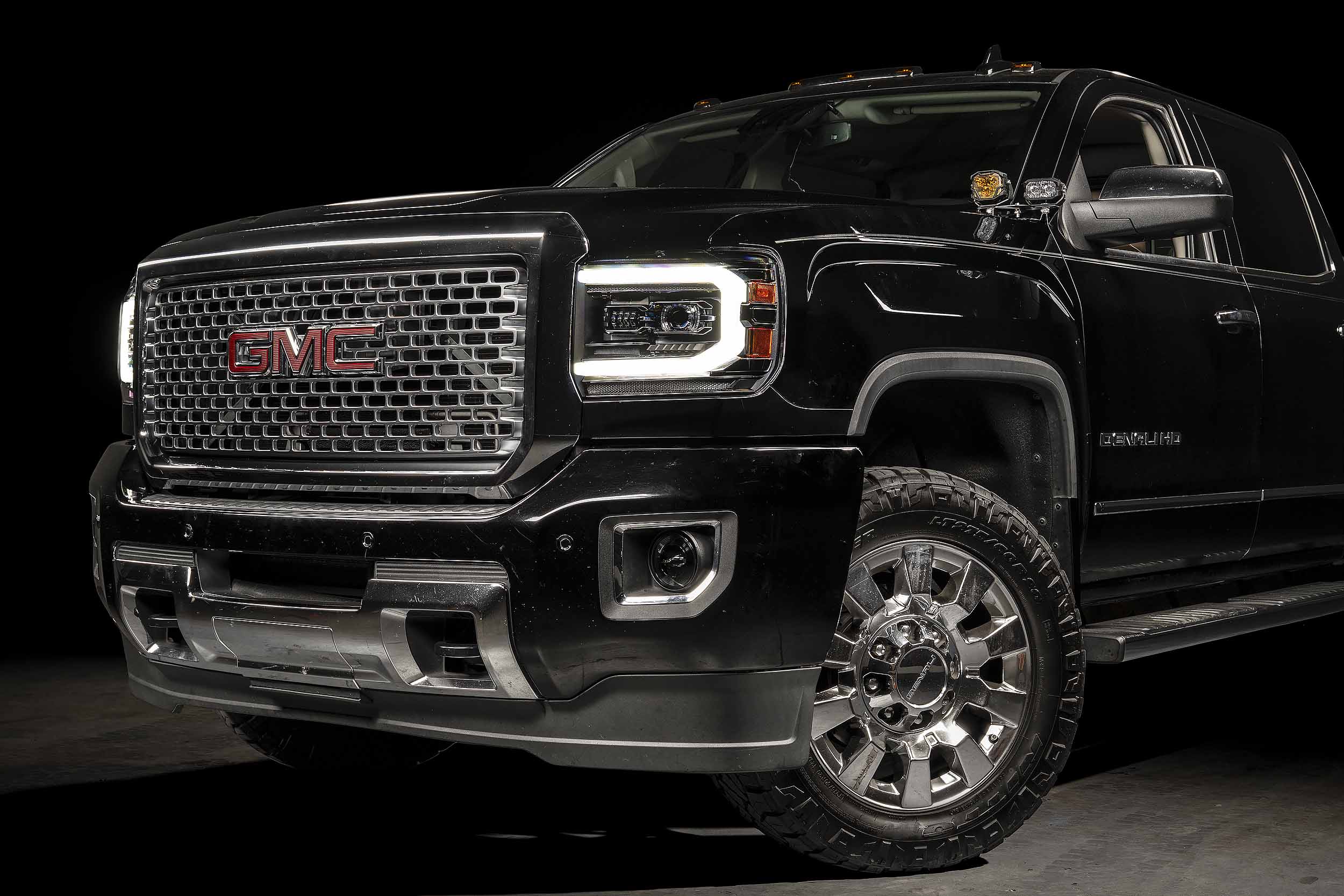 Gmc Sierra Morimoto Xb Evo Hybrid Led Headlights – 2014–2018 1500 / 2015–2019 Hd (Pair) 5 GMC Sierra Morimoto XB Evo Hybrid LED Headlights – 2014–2018 1500 / 2015–2019 HD (Pair) - Image 5