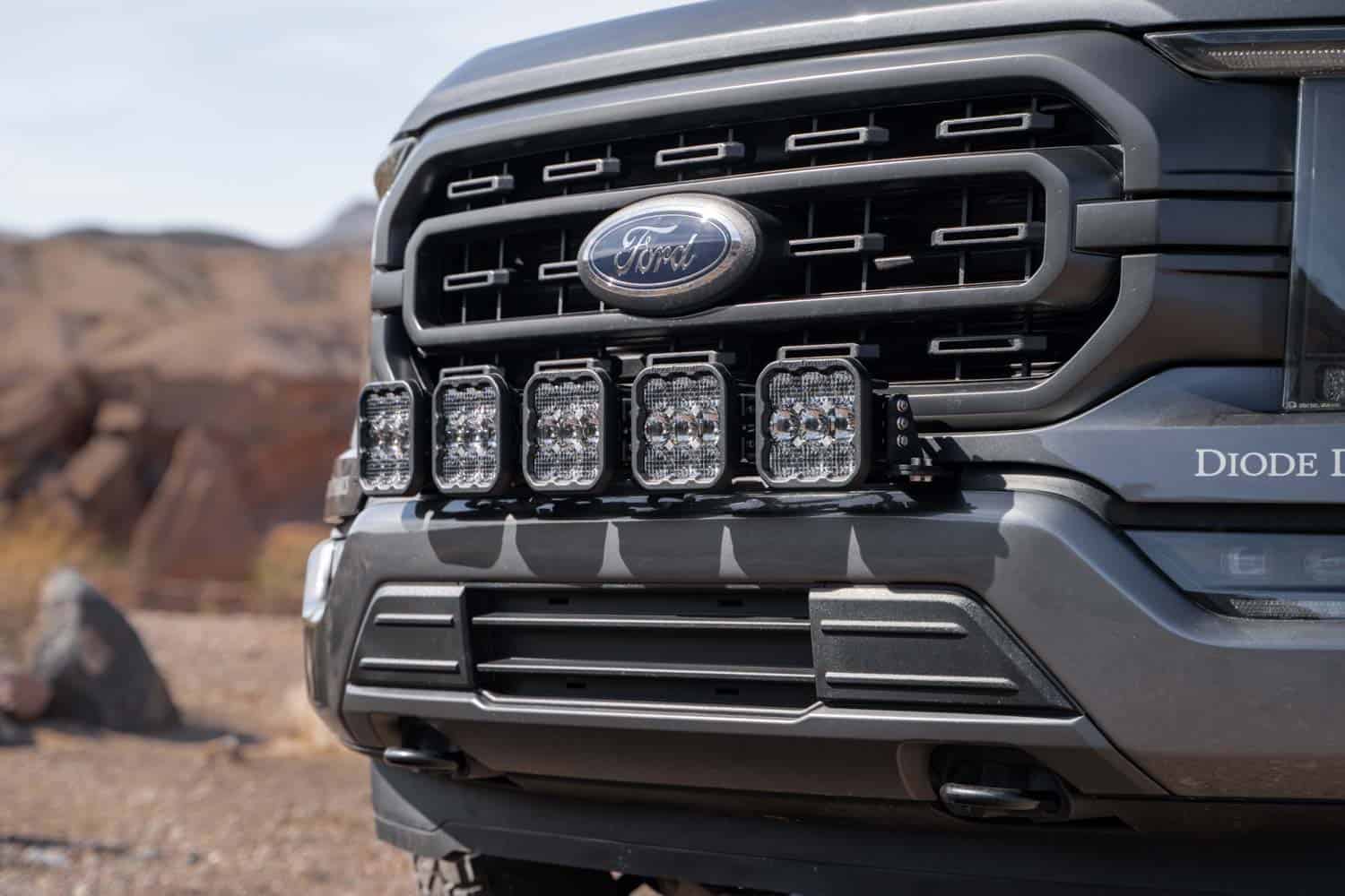 Diode Dynamics Ss5 Grille Mount Bracket Kit For 2021-2023 Ford F-150 4 Diode Dynamics DD7316P SS5 Grille Mount Bracket Kit for 2021-2023 Ford F-150