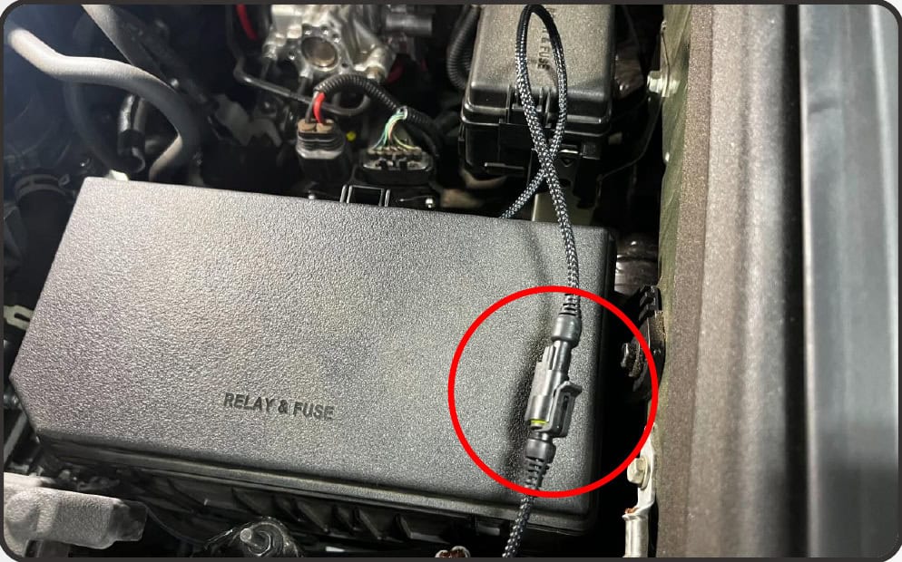 2014–2024 Toyota 4Runner Xb Evo &Amp; Evo Hybrid Installation Guide 31 Connect the second-longest harness branch to the fuse tap or extension.