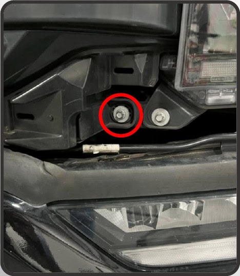 2021–2023 Ford F-150 Morimoto 4Banger Fog Light Installation Guide 10 Morimoto installation illustration: remove the trim and grille (6 of 7).