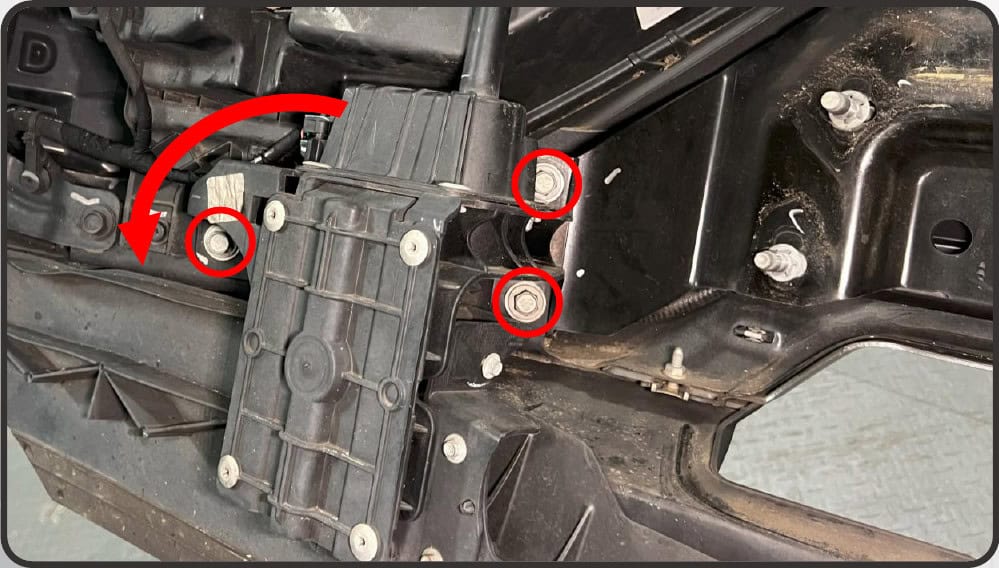 2021–2023 Ford F-150 Morimoto 4Banger Fog Light Installation Guide 19 Morimoto installation illustration: remove the bumper and factory fogs (8 of 10).