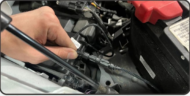 2021–2023 F-150 Morimoto Xb Evo &Amp; Evo Hybrid Installation Guide 27 Connect the second-longest DRL-harness end to the fuse tap