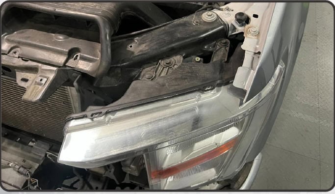 2021–2023 F-150 Morimoto Xb Evo &Amp; Evo Hybrid Installation Guide 15 Upper headlight fasteners