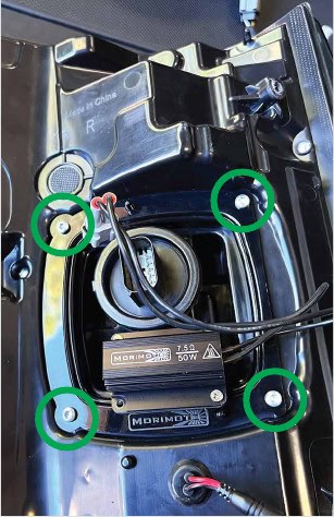 2021–2023 F-150 Morimoto Xb Tail-Light Installation Guide 21 Incandescent path: retain the resistor on the lamp