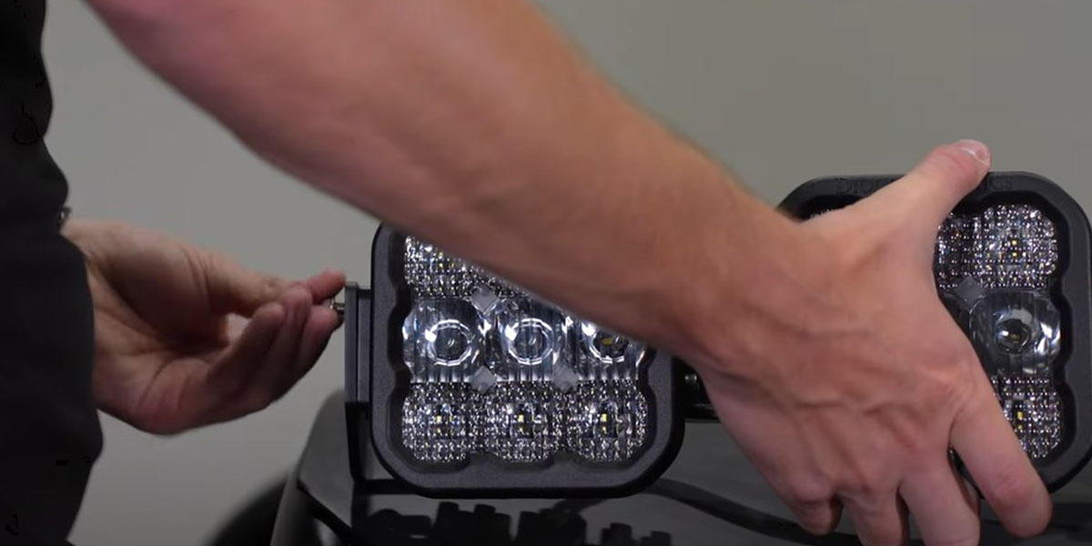 Polaris Rzr Pro Xp / Turbo R Ss5 Crosslink Roof Installation Guide 22 Lift the assembled bar into place with assistance and fit the supplied bolts.