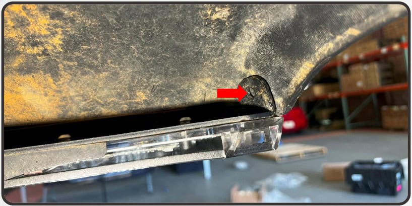 Jeep Jl/Jt Morimoto Xrgb Fender Chop Installation 21 Mark the liner directly above the support bracket.