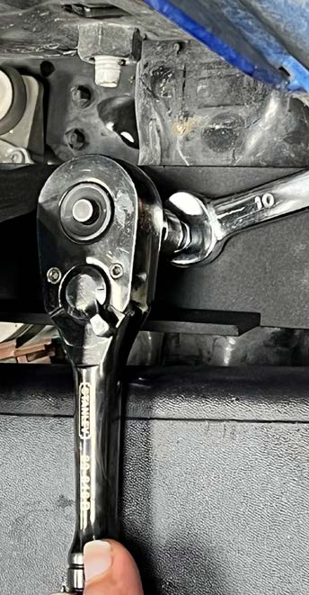 Jeep Jk Ss5 Bumper &Amp; Grille Installation Guide 8 Hold the screw while tightening the nut to set the rivnut.