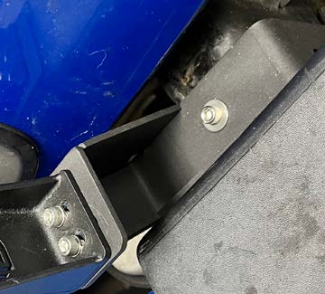 Jeep Jk Ss5 Bumper &Amp; Grille Installation Guide 10 Factory front-trim area beside the installed base bracket.