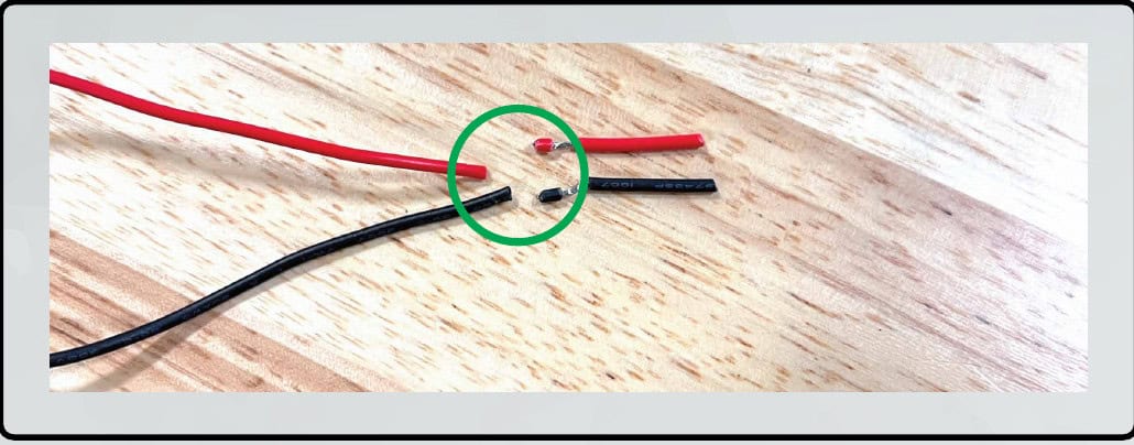 Jeep Jl/Jt Morimoto Side-Vent Marker Installation 6 Pre-stripped wire ends identified for removal.