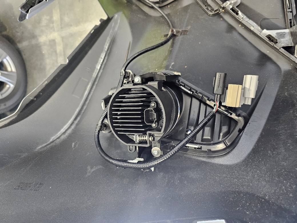 2019–2025 Toyota Rav4 Elite Add-On Fog-Light Installation Guide 10 Elite fog lamp secured in its new RAV4 bezel.