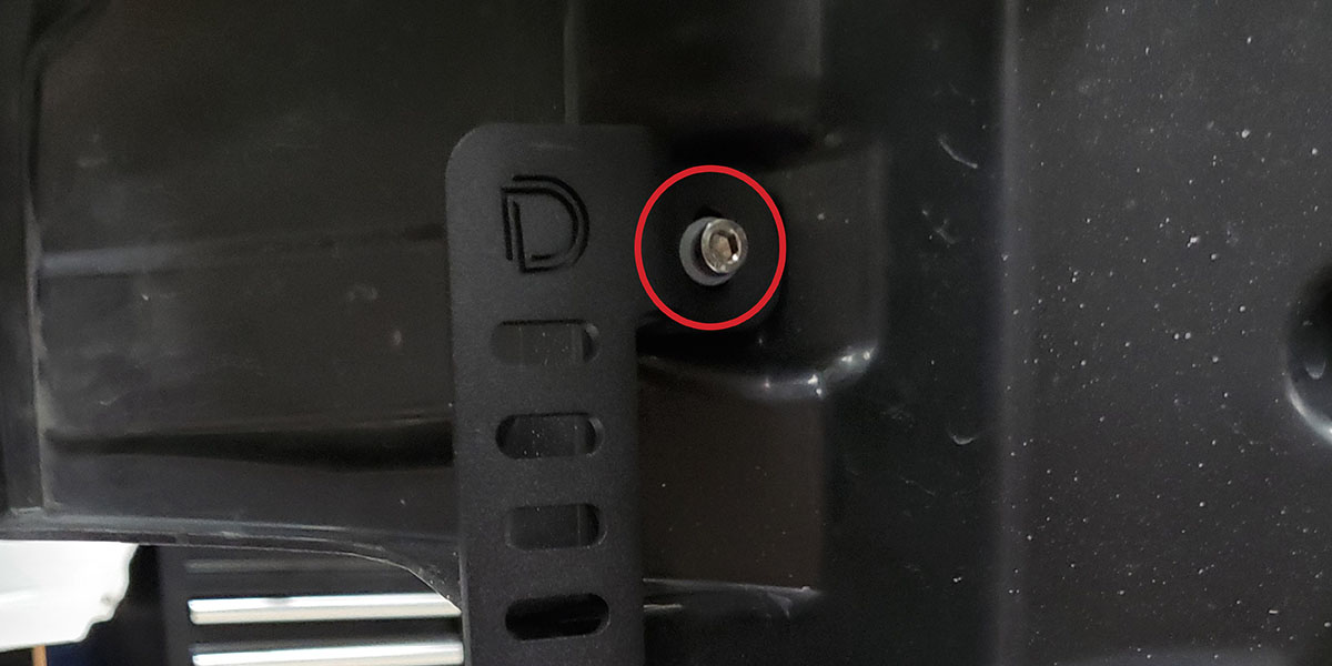 2014–2019 Toyota 4Runner Ss30 Stealth Lightbar Installation Guide 11 Manufacturer step 10: loosely secure the air-dam mount.