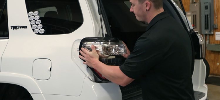 2010–2024 Toyota 4Runner Reverse-Light Installation Guide 7 Manufacturer step 6: pull the taillight straight back.