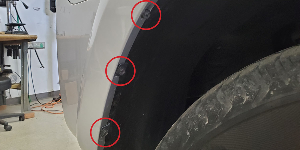 2014–2019 Toyota 4Runner Ss30 Stealth Lightbar Installation Guide 5 Manufacturer step 4: remove the wheel-well screws.