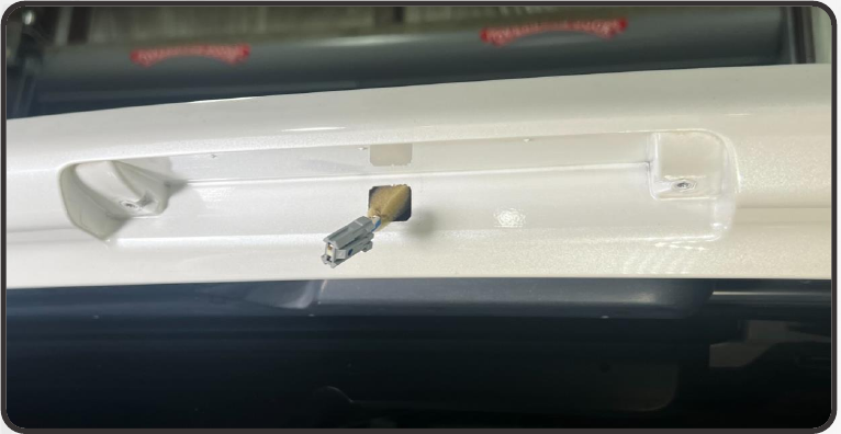 Morimoto X3B70 Installation: 2010–2024 Toyota 4Runner 4 Clean the lamp mounting and sealing surface.