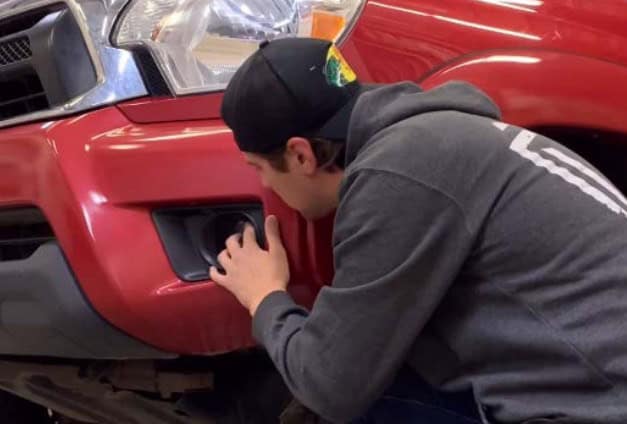 2016–2023 Toyota Tacoma Ss3 Fog Light Installation Guide 4 Manufacturer example: accessing the SS3 pod adjustment bolts.
