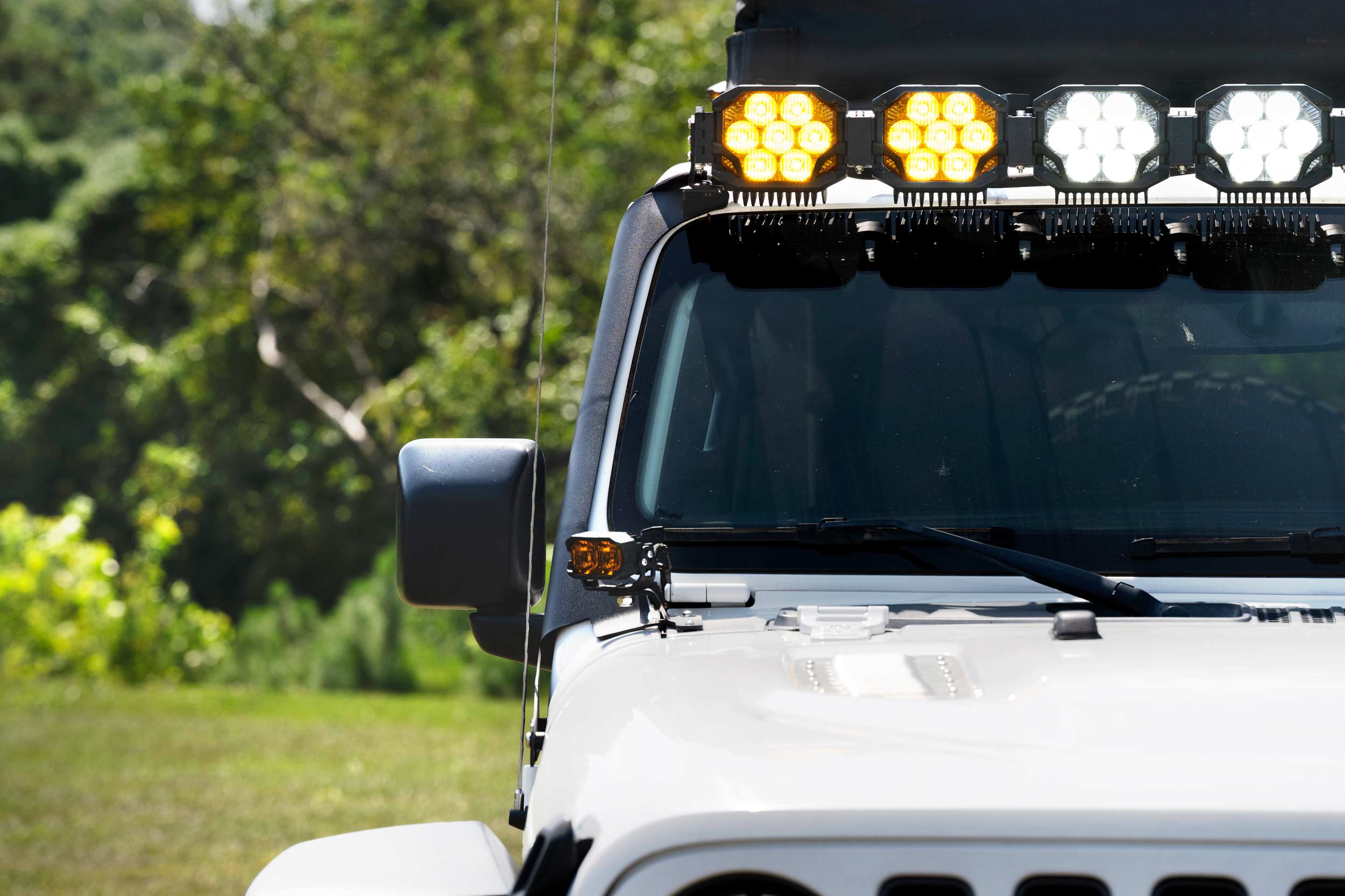 Morimoto Baf081 Roof Light-Bar Brackets For 2018–2026 Jeep Wrangler Jl 2 Bracket-only hardware; lamps and wiring are not included.